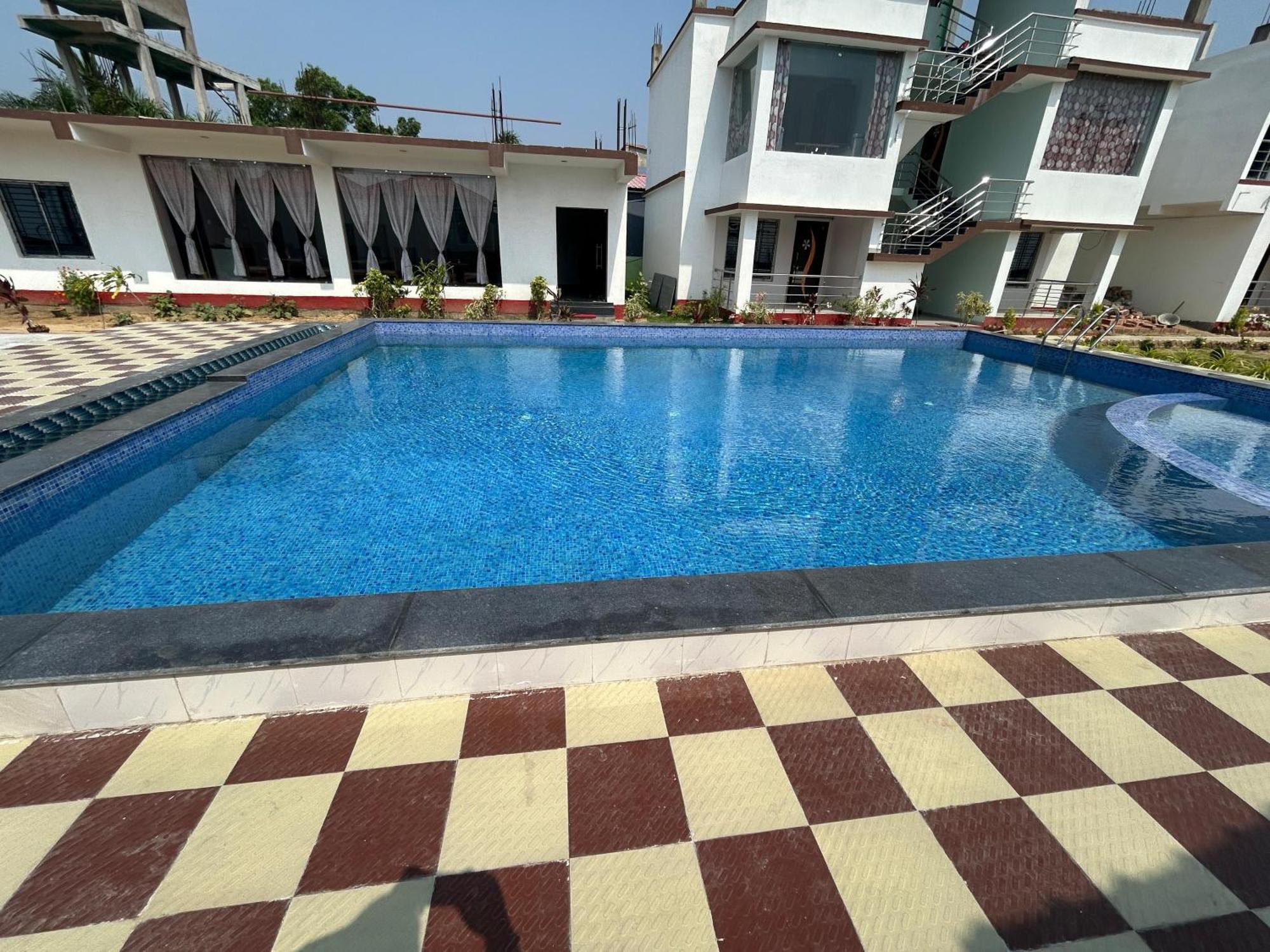 Prantik Hotel And Resorts Tajpur Exterior foto
